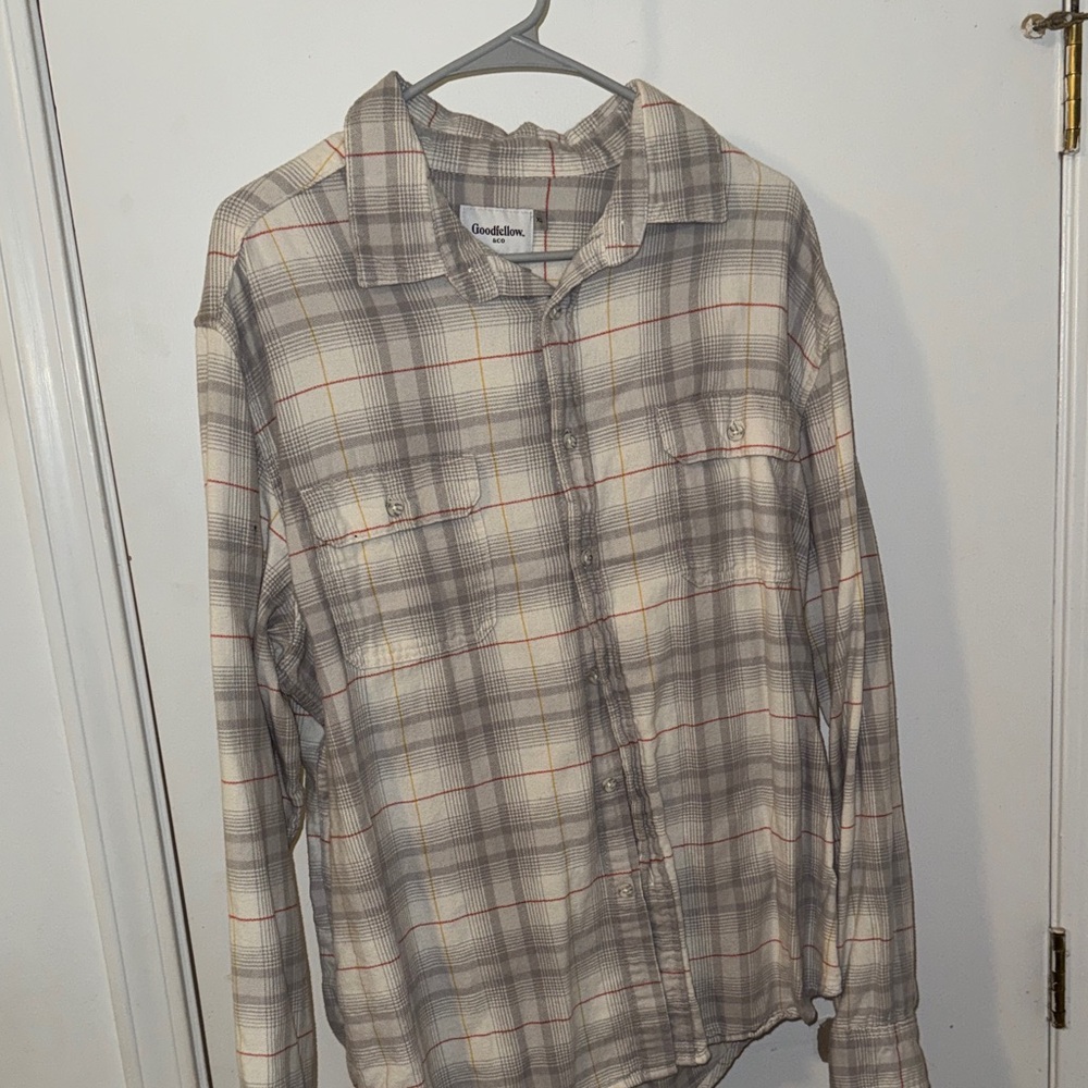 Goodfellow & Co Gray and Red Plaid Shirt